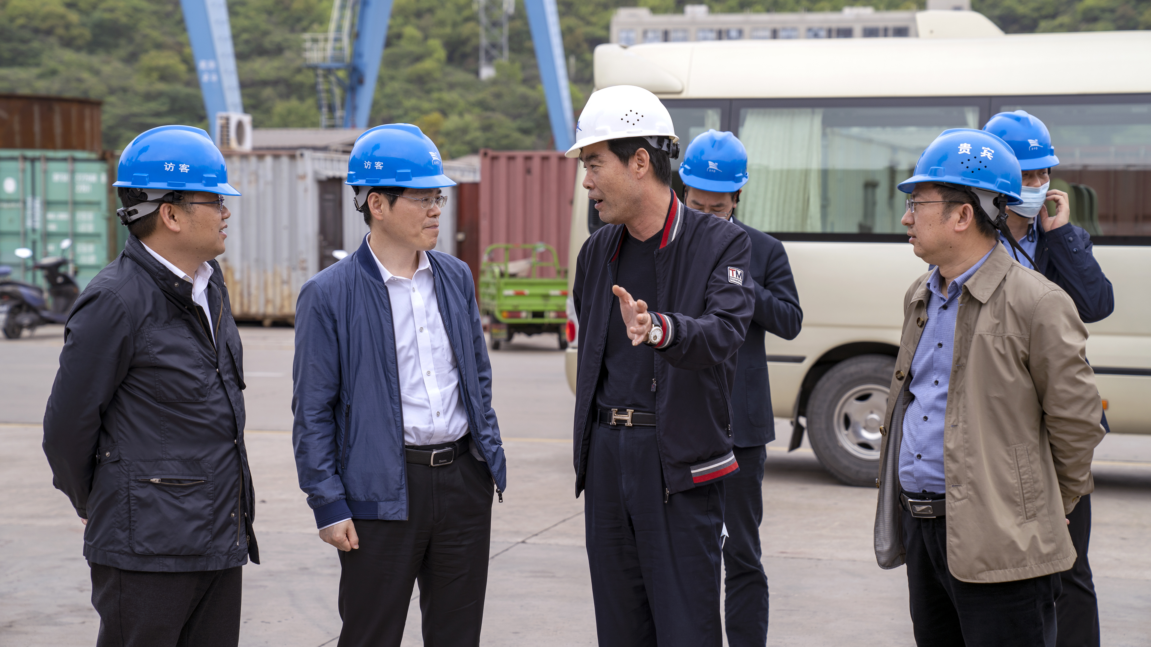 市委常委、市纪委书记章青山一行莅临我司调研_环球360